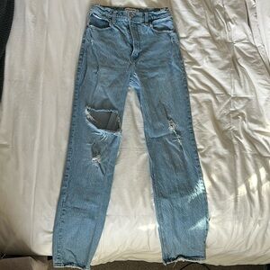 Abercrombie 90s Straight Ultra High Rise